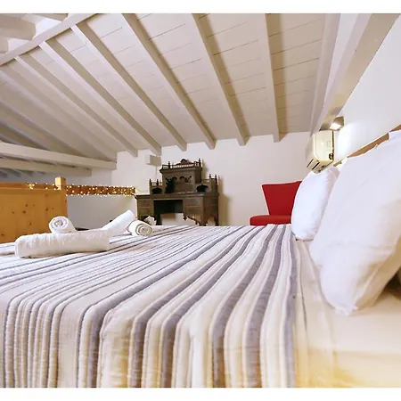 Feriehus Daphne Superior Castle *