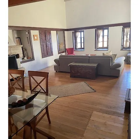 Daphne Superior Castle *