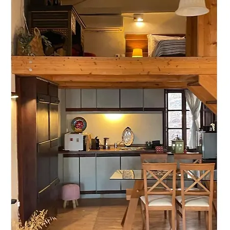 Daphne Superior Castle Monemvasía