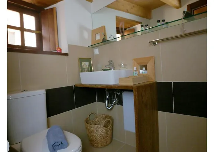 Daphne Superior Castle * Μονεμβασιά