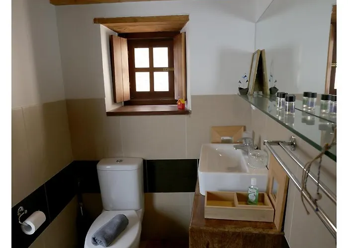 בית נופש Daphne Superior Castle